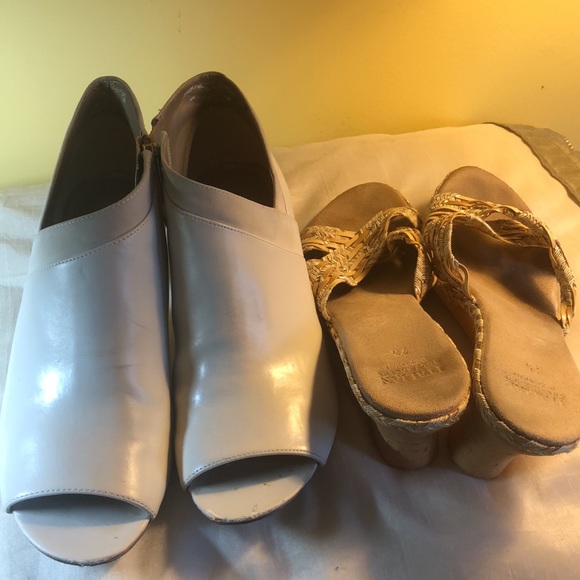 Boot - Picture 1 of 15